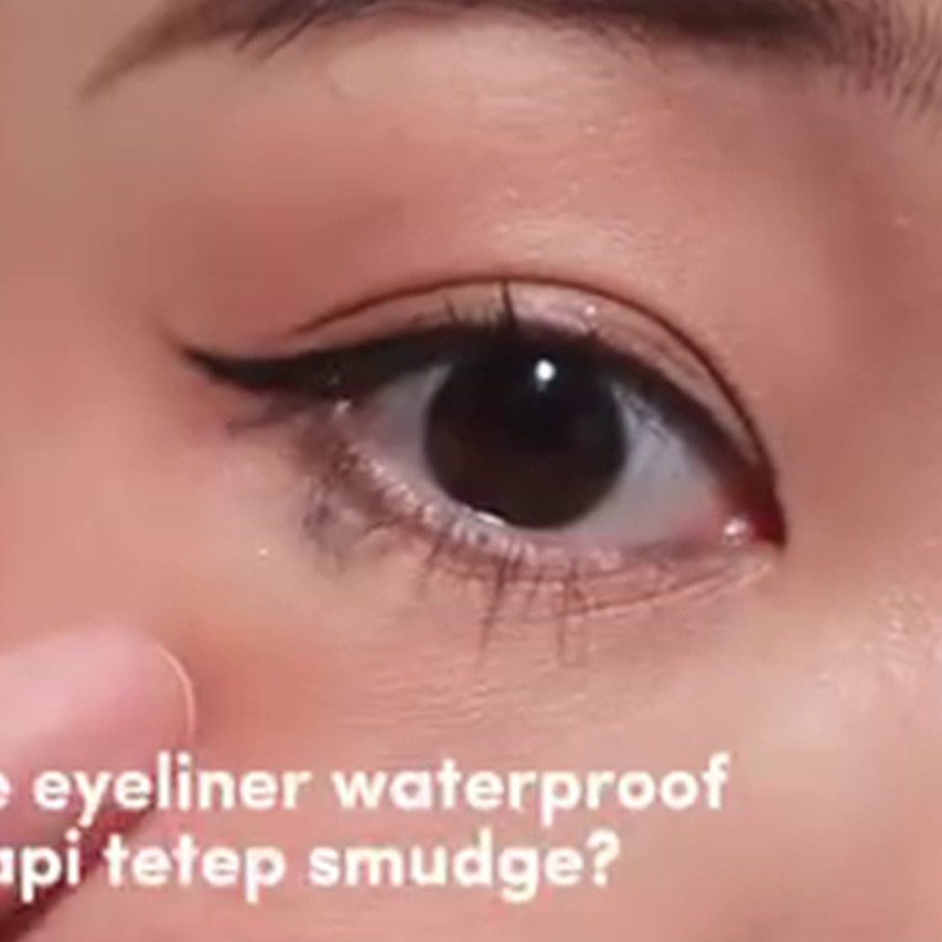 Eyeliner waterproof tetap bikin smudge? Ini trik mengatasinya agar tak mudah luntur dan tahan seharian