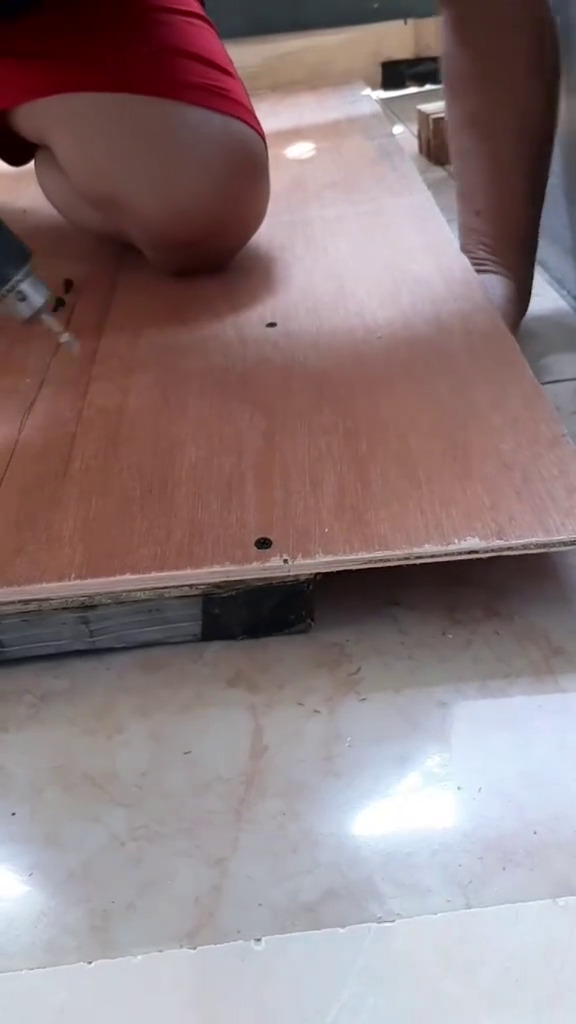 9 Potret makeover rak kolong dapur cuma pakai barang bekas, bukti renovasi kitchen set tak harus mahal