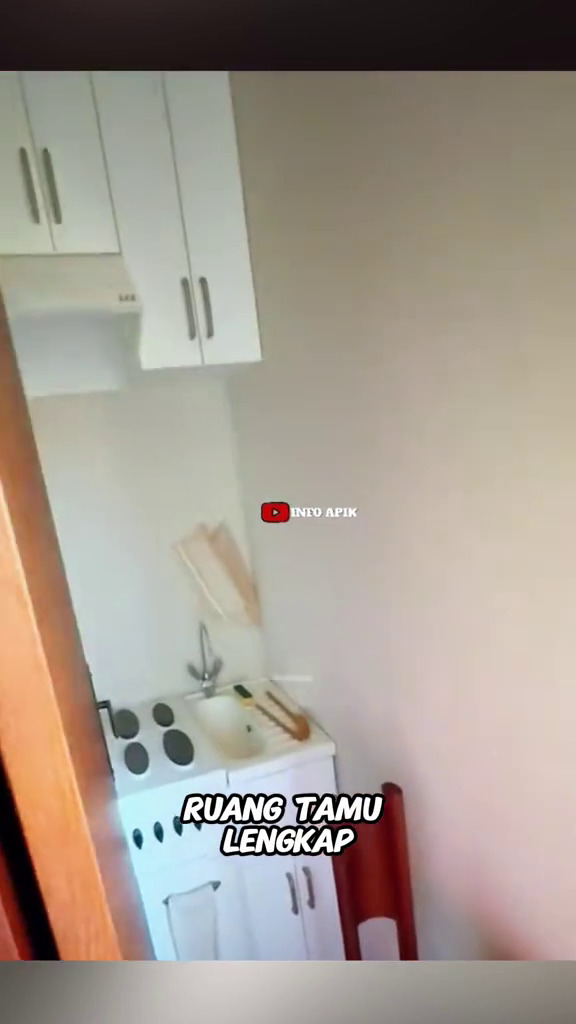 Lebarnya cuma 1,2 meter, intip 9 potret rumah tipis sempitnya bikin sesak napas