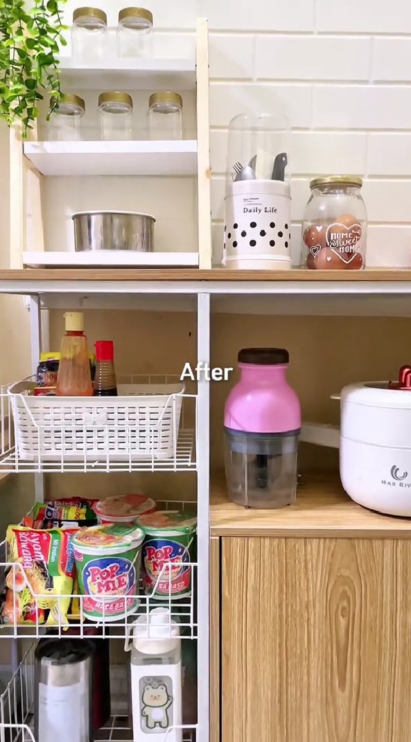 Awalnya berantakan, 9 potret makeover dapur kos sepetak jadi estetik meski nyempil di sudut kamar