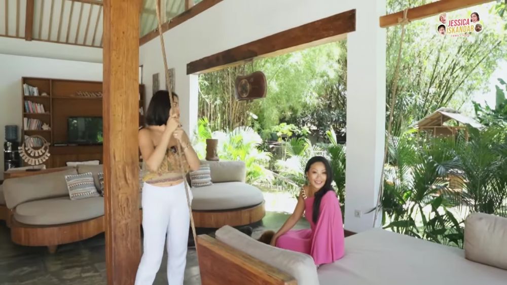 Rumah dijual karena suami sering kecelakaan, ini 13 potret hunian mewah Indah Kalalo ditaksir Rp52 M