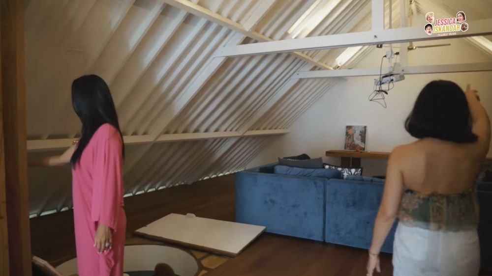 Rumah dijual karena suami sering kecelakaan, ini 13 potret hunian mewah Indah Kalalo ditaksir Rp52 M