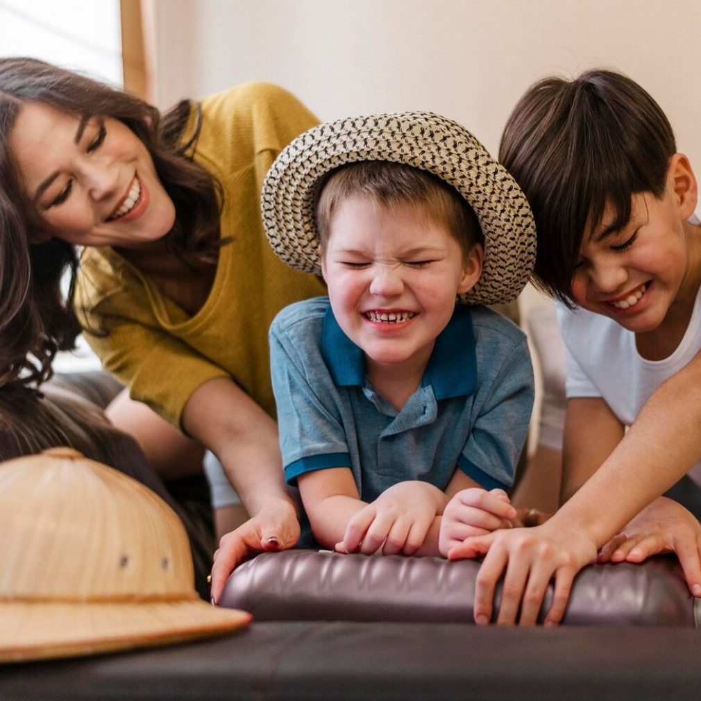50 Teka-teki lucu anak SD yang seru, gokil, dan jawabannya bikin terpingkal