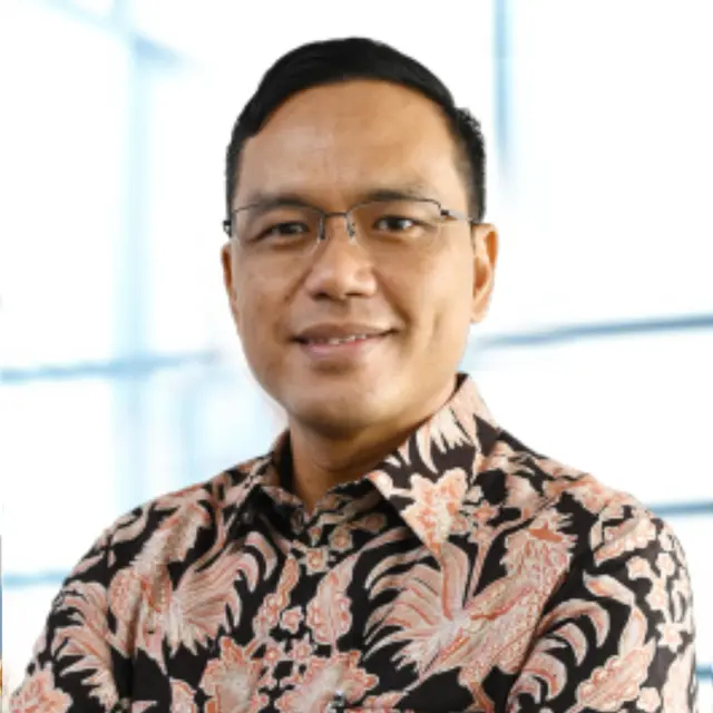 Sosok Simon Aloysius Mantiri, sosok Dirut Pertamina yang minta maaf atas kasus korupsi BBM