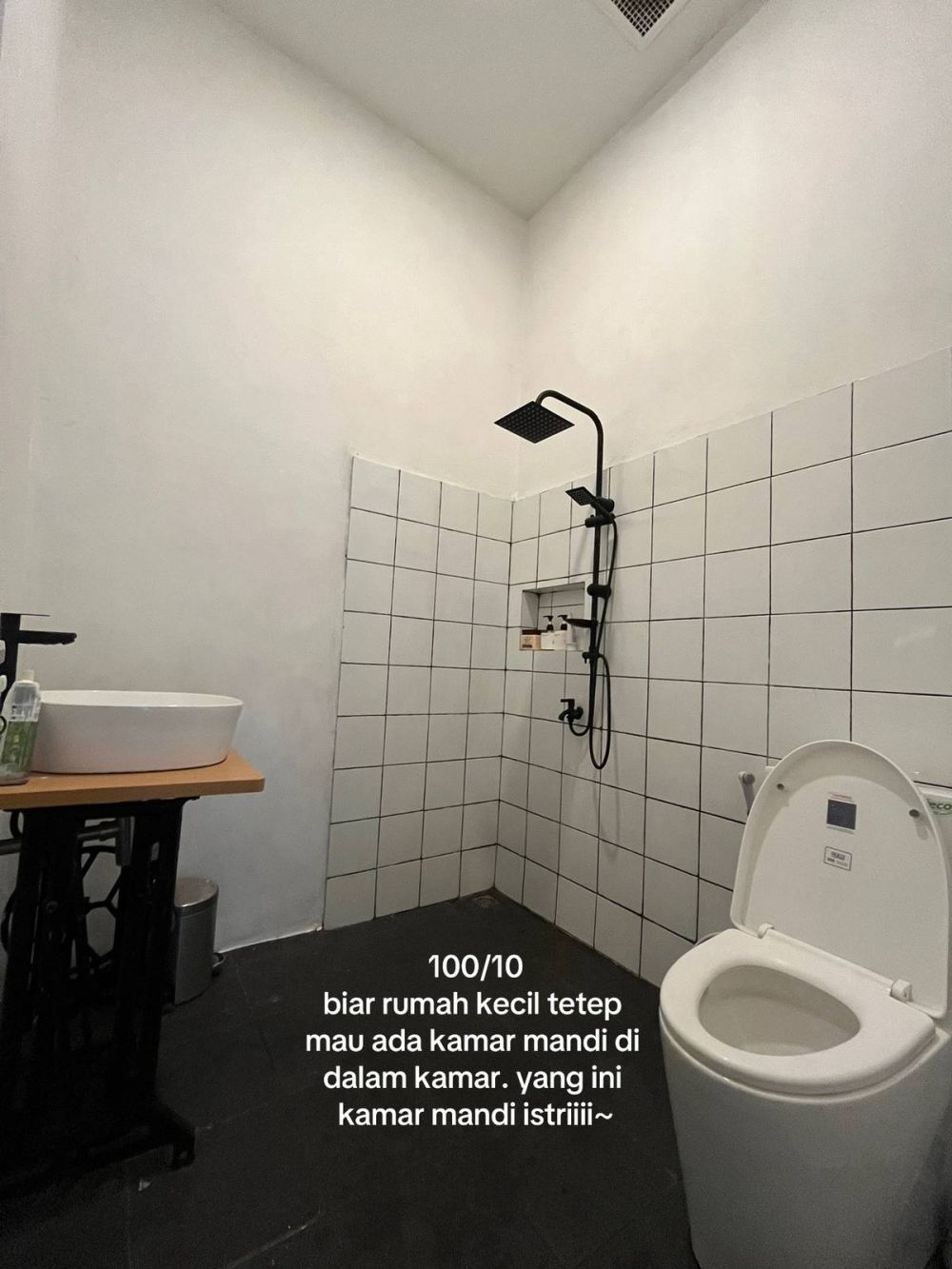 Pasutri ini makeover garasi mertua jadi rumah minimalis lebar fasad cuma 2,8 meter, 9 transformasinya