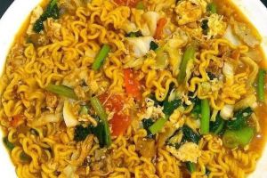 Resep mie tek-tek rebus lezat untuk sahur yang mengenyangkan