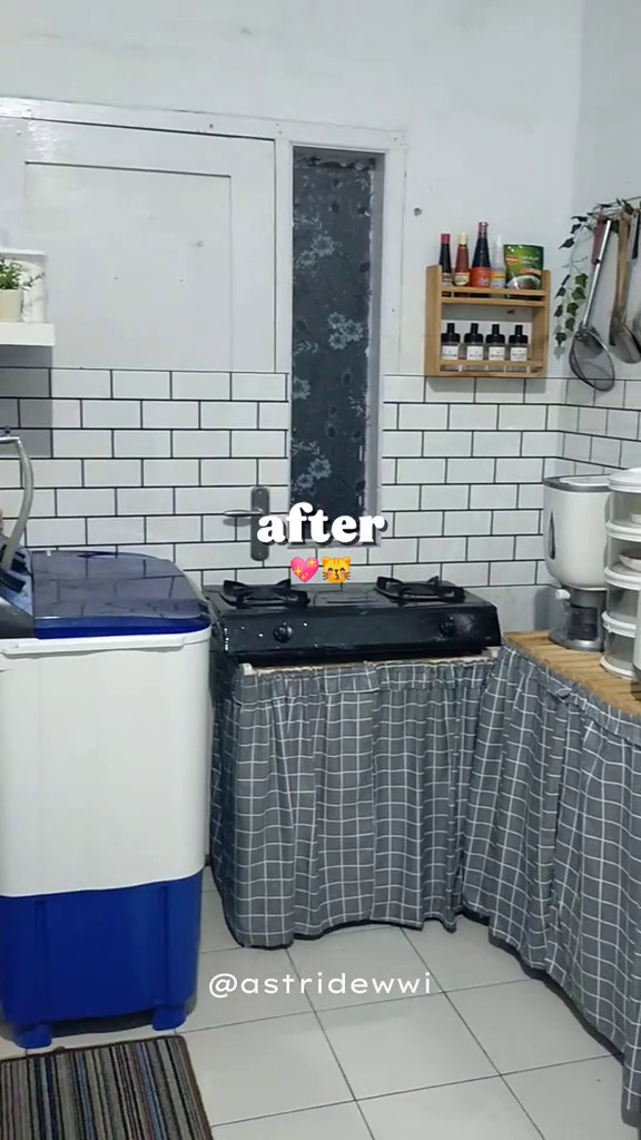 Belum ada area masak, 9 potret makeover dapur sementara di rumah subsidi ini estetik bikin betah masak
