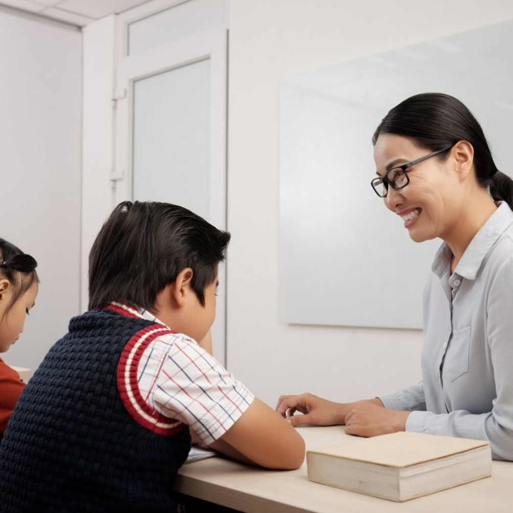 50 Kata-kata terima kasih untuk guru, inspiratif dan penuh makna