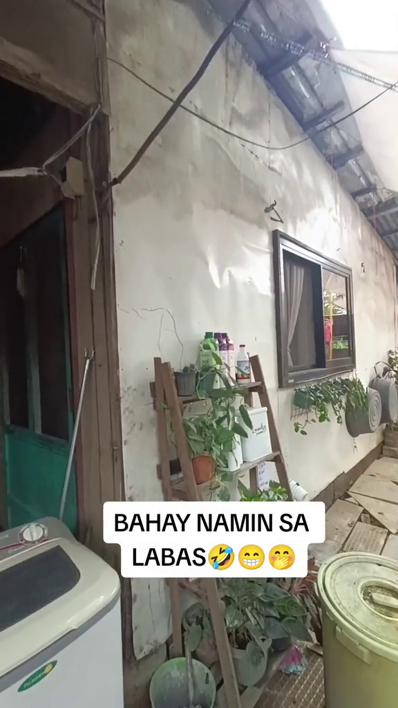 Dari luar tampak kumuh, bagian dalam rumah ini bak perumahan elit, 9 potretnya bikin melongo