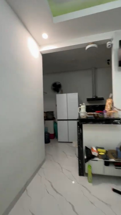 Dari kumuh jadi cozy, intip 9 transformasi rumah subsidi yang halaman depannya serasa kafe