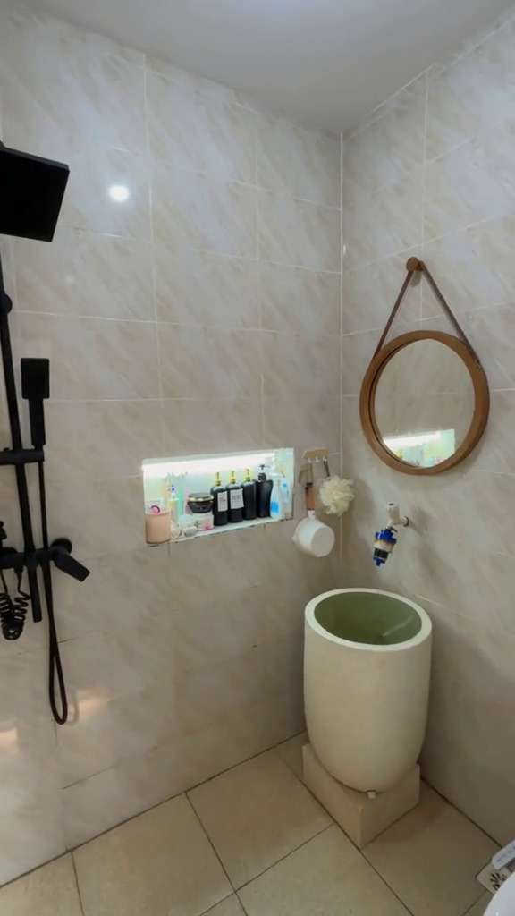 9 Potret rumah subsidi tipe 30 di-makeover jadi lebih sempit tapi hasilnya glow up, bak hunian mewah