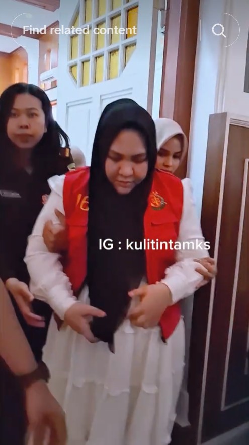 9 Potret Mira Hayati jalani sidang dakwaan kasus peredaran skincare merkuri, kondisinya bikin iba