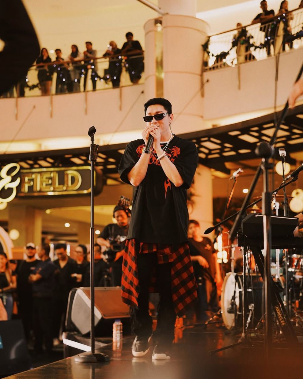 9 Perjalanan karier politik Ifan Seventeen, lulusan UGM yang dua kali gagal nyaleg, jabat Dirut PT PFN