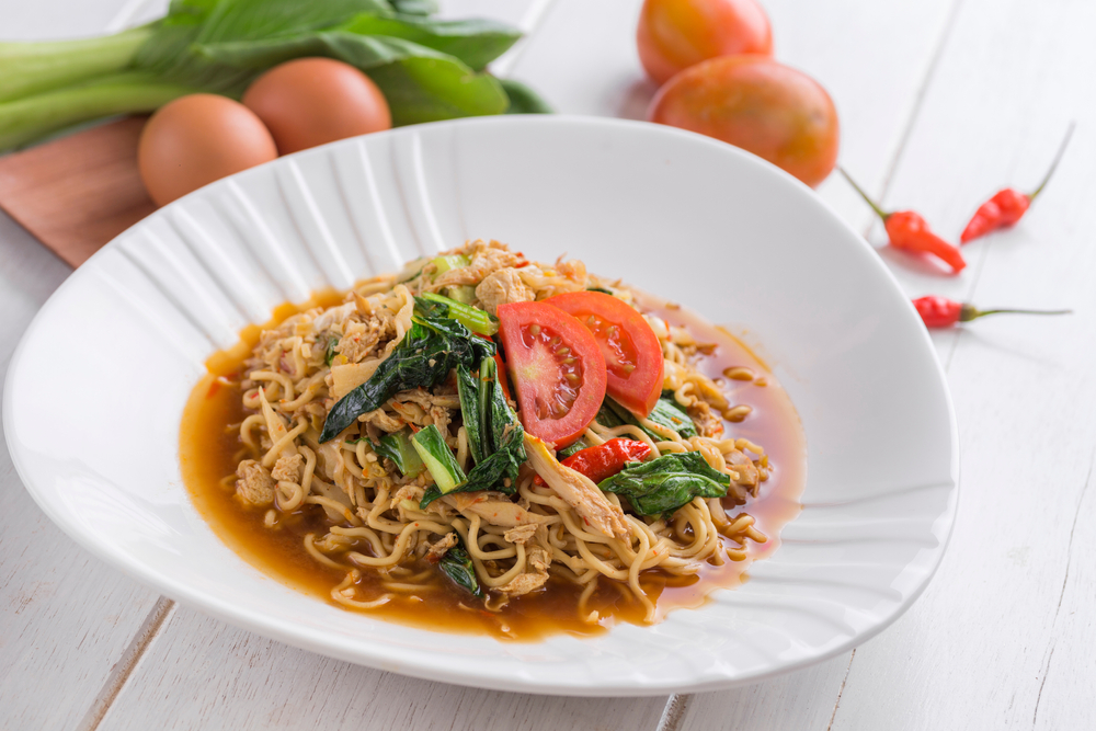 5 Resep menu sahur nasi dan mie praktis, 10 menit selesai masak & rasanya enak