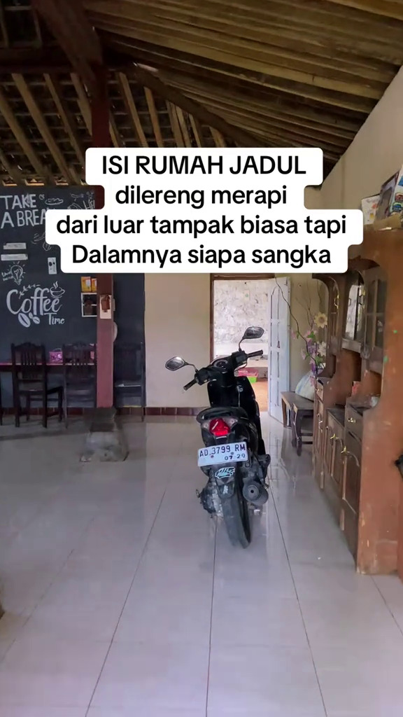 Dari luar tampak rumah jadul tapi dalamnya ada hidden gems, intip 9 potretnya yang memanjakan mata