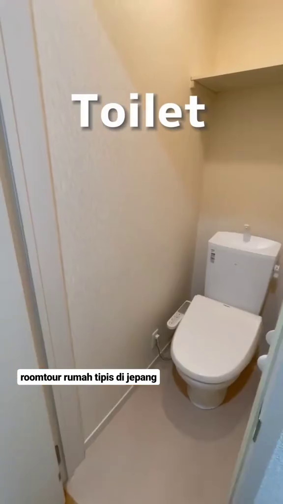 9 Potret rumah tipis pinggir jalan ini dalamnya bikin takjub, bisa ditempati bareng keluarga