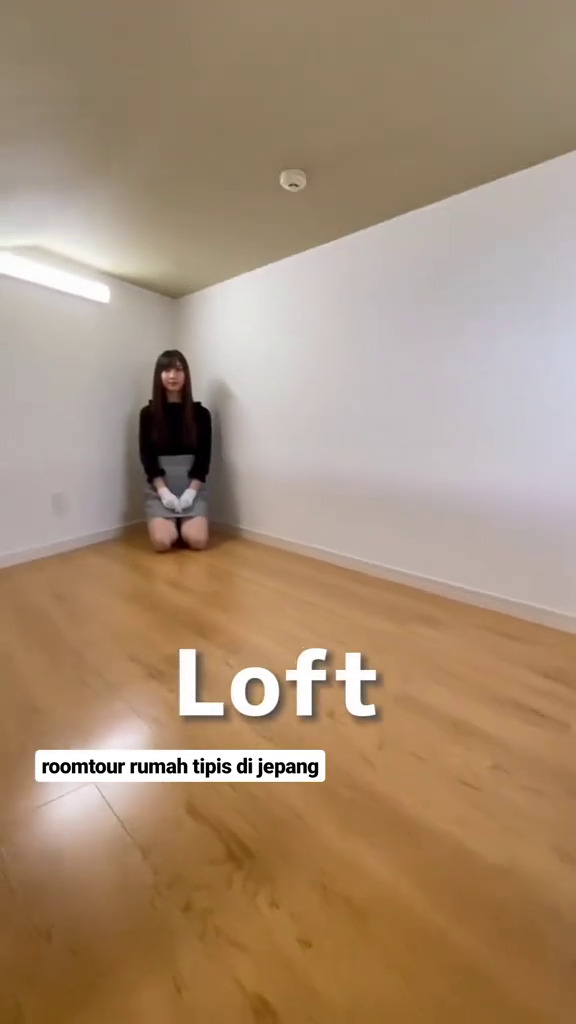 9 Potret rumah tipis pinggir jalan ini dalamnya bikin takjub, bisa ditempati bareng keluarga