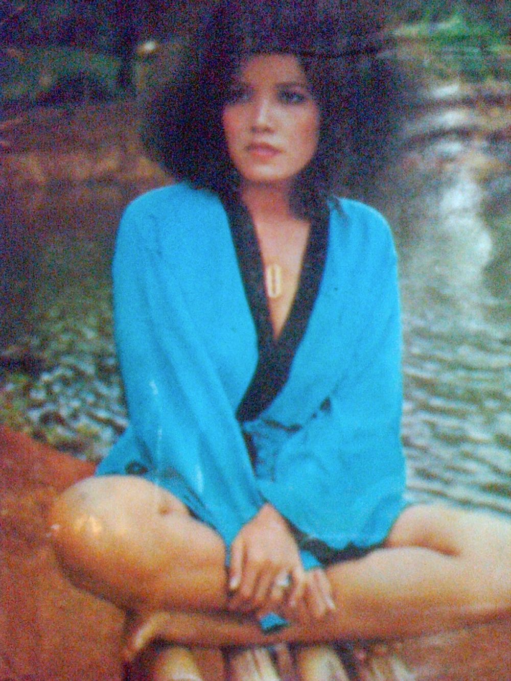 Tak banyak yang tahu gadis rambut curly ini ternyata mertua Fairuz A Rafiq, begini kabar terbarunya