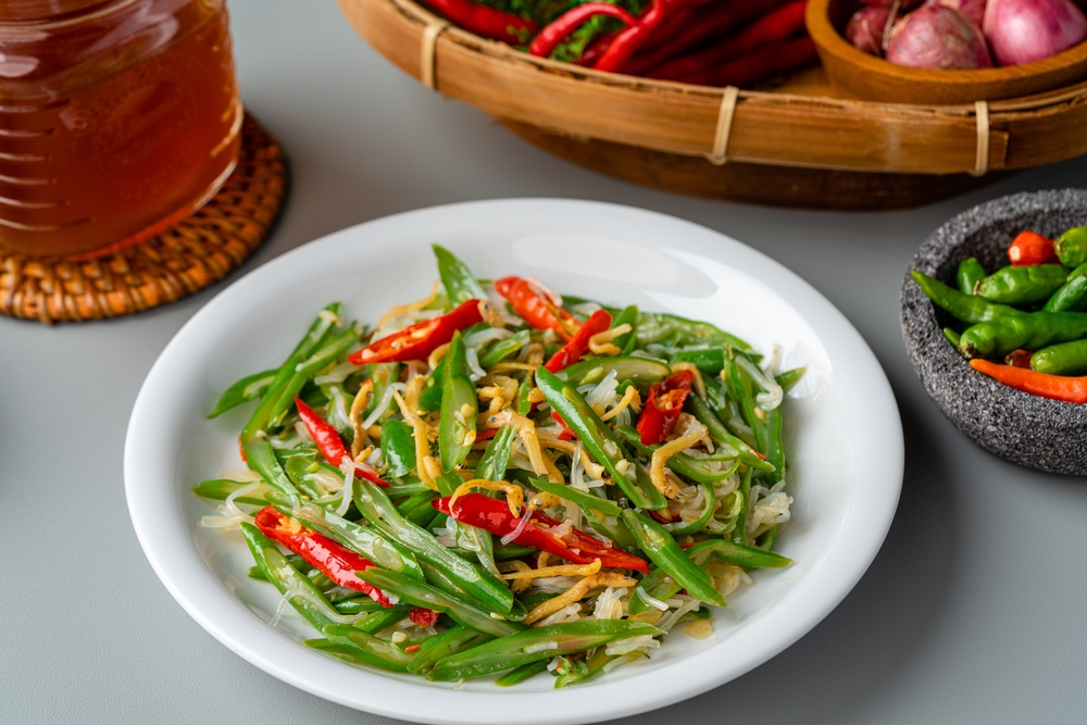5 Kebiasaan salah saat masak yang bikin makanan jadi hambar