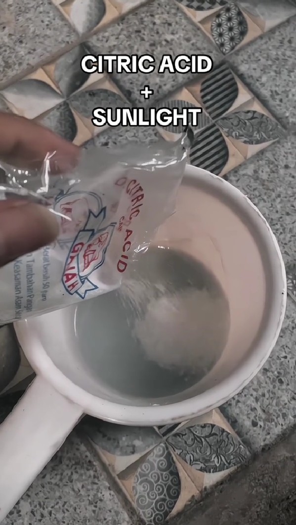 Trik mudah hempaskan karat pada knalpot tanpa diamplas, cuma modal 5 ribu auto glowing seperti baru