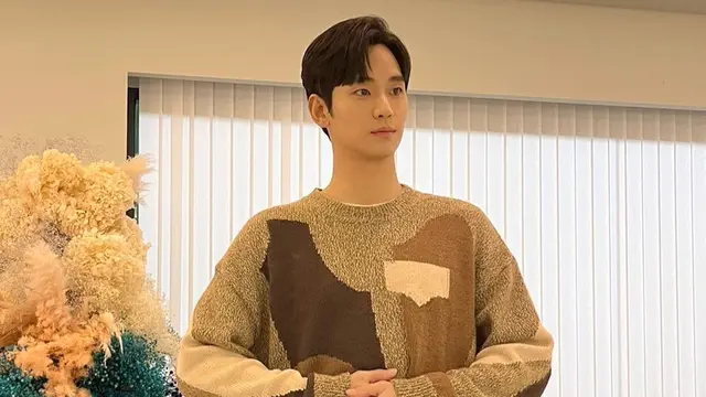 Kim Soo-hyun kehilangan banyak kontrak iklan akibat kontroversi hubungan dengan Kim Sae Ron, apa saja?