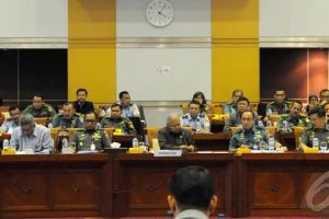 RUU TNI: Memperkuat pertahanan atau kembali ke Dwifungsi ABRI?