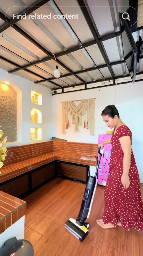 Dihina miskin rumah reyot, wanita ini pamer hunian bak istana di kampung hasil ngonten, 11 potretnya