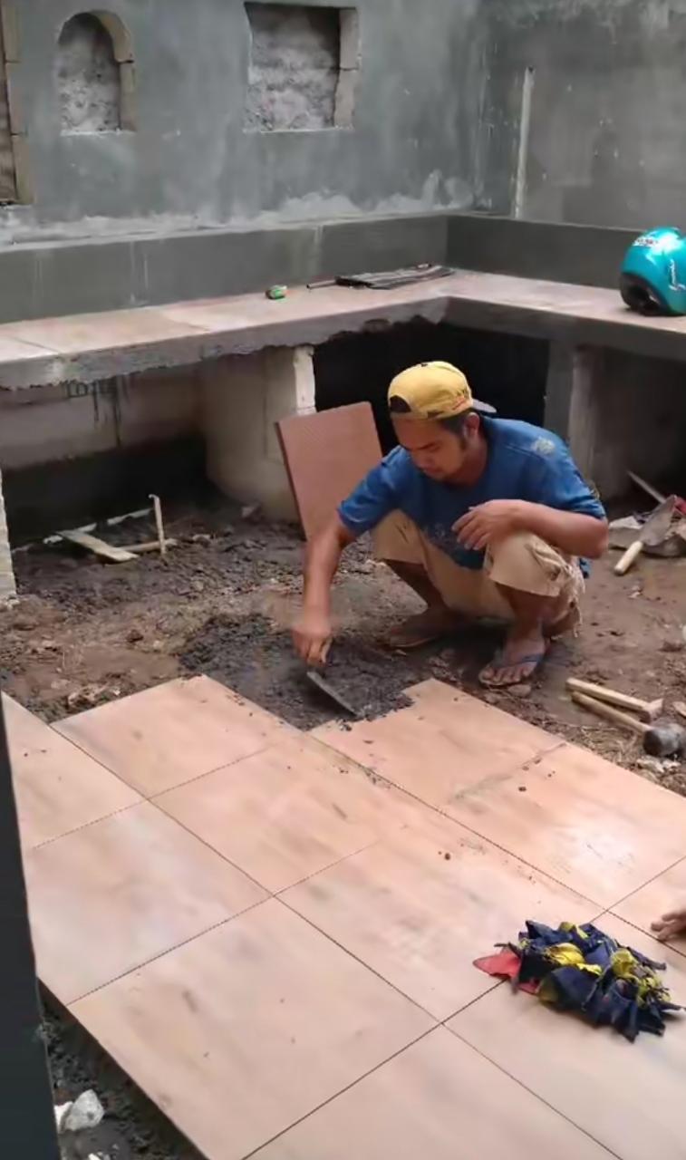 Pengen renovasi teras rumah subsidi tapi budget Rp 17 juta, potret hasilnya bak hotel bintang lima