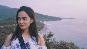 Ingat Munaroh yang naksir Ojak di Tukang Ojek Pengkolan? Ini 9 potret lawasnya dulu yang berambut bob