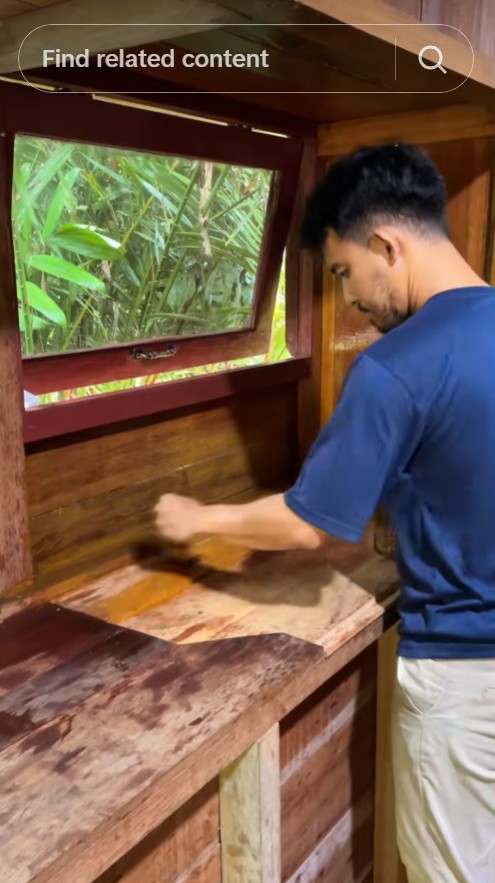 Definisi suami idaman, pria ini makeover dapur kayu istri, 9 potret hasilnya jadi tampak mewah