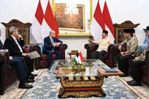 Prabowo terima surat khusus dari Presiden Palestina, apa isinya?