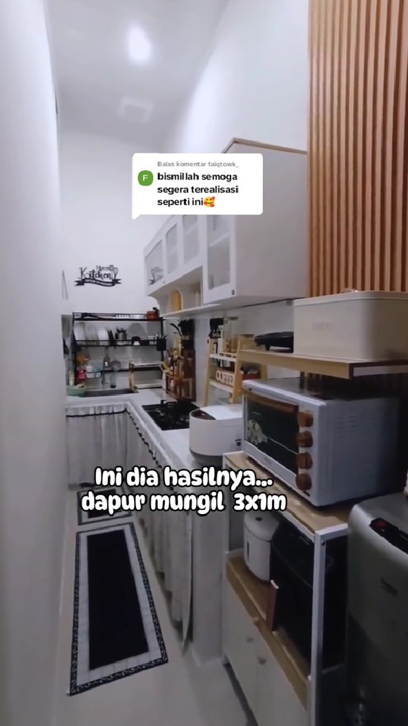 Lahan 3x1 meter rumah subsidi dimakeover jadi dapur, 7 potretnya bak gang senggol tapi nggak sumpek