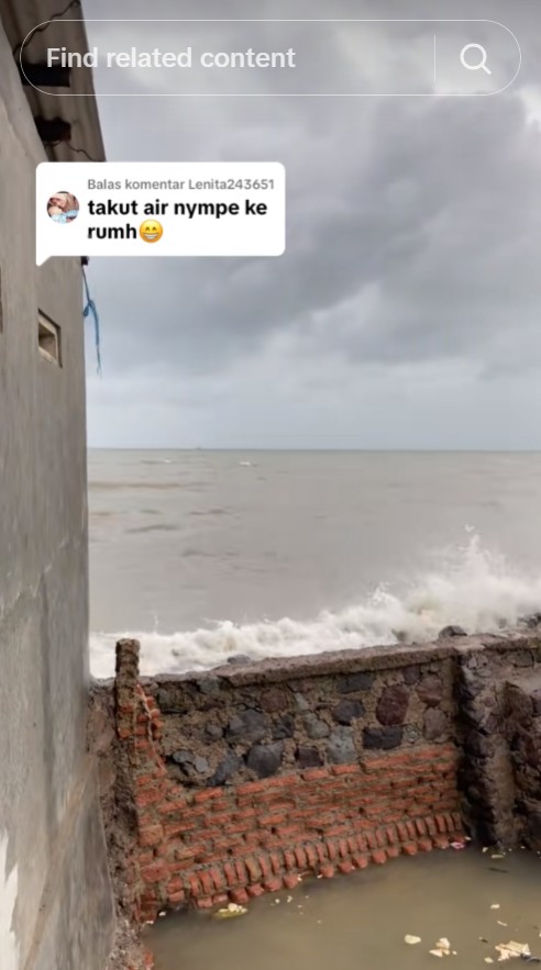 Viral pria spill rumahnya tanpa jarak dengan laut lepas, 9 potretnya bikin nggak bisa tidur nyenyak