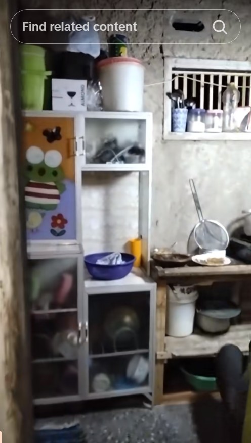 Wanita ini bangun rumah mungil modal 40 juta, 9 potret hasilnya malah bikin netizen nggak percaya