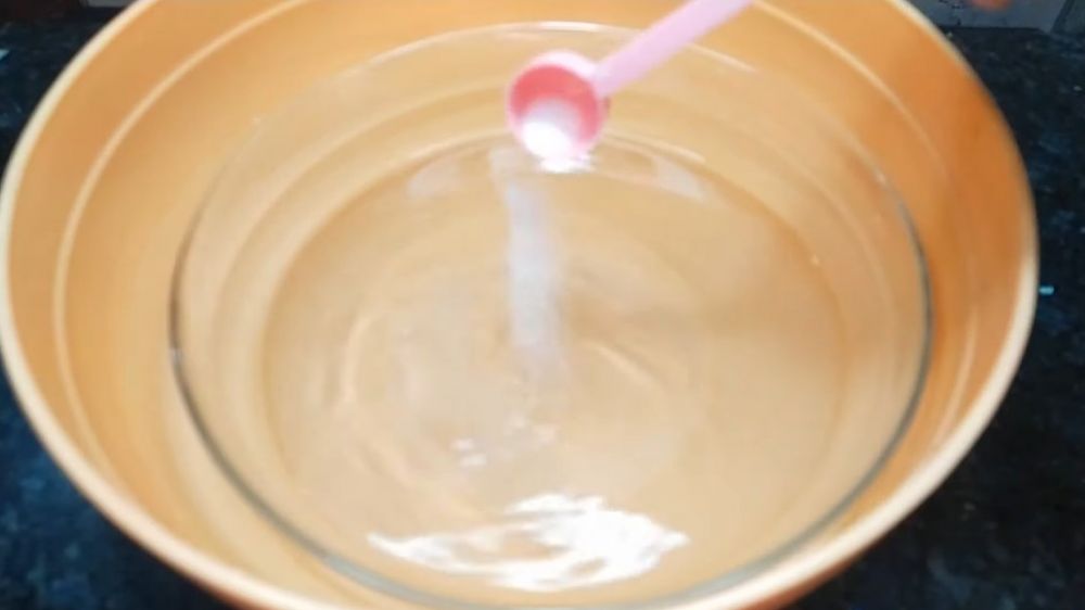 Cara cepat mencairkan daging beku dalam 5 menit pakai 2 bahan