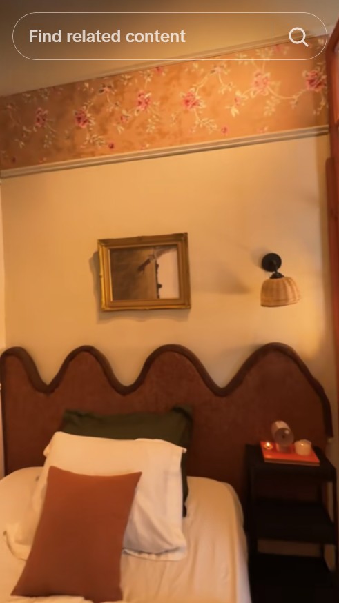 Awalnya cuma ruangan sempit dimakeover jadi kamar estetik, 9 potretnya sampai disangka beda tempat