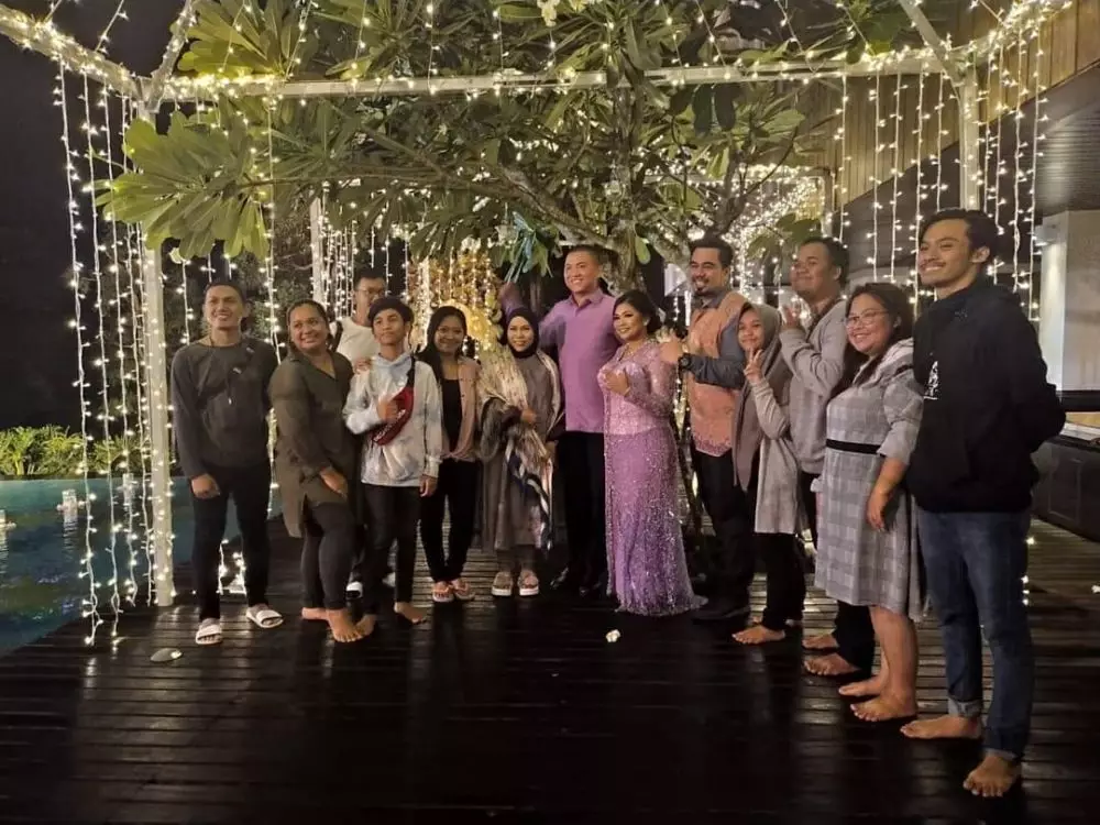 11 Potret rumah Haji Isam yang luasnya 3 kali lipat Jatim Park, ada masjid megah & jalan raya pribadi