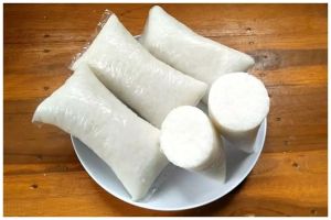 Hanya 12 menit! Trik merebus lontong hemat gas, lembut, dan awet hingga 4 hari