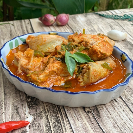 Resep ayam woku khas Manado, pedas, harum, dan menggugah selera