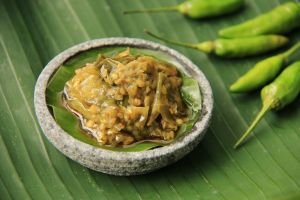 8 Resep sambal ijo yang pedas, gurih, dan bikin nagih