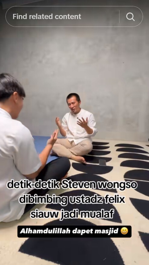 Steven Wongso pacar Arafah Rianti mualaf, 9 momennya mantap ucap syahadat dipandu Ustaz Felix Siauw