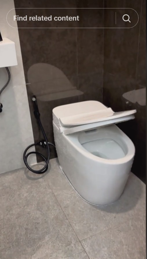 Kamar mandi rumah subsidi sempit dimakeover tampilannya jadi beda total, 9 potretnya serasa di hotel