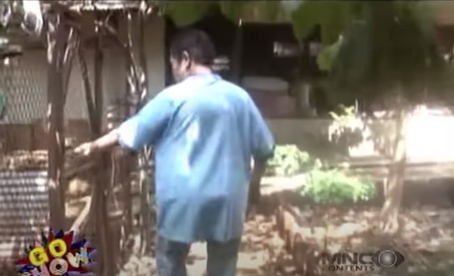 11 Potret rumah lawas Dono Warkop ini jauh dari kemewahan, ada halaman untuk angon ayam