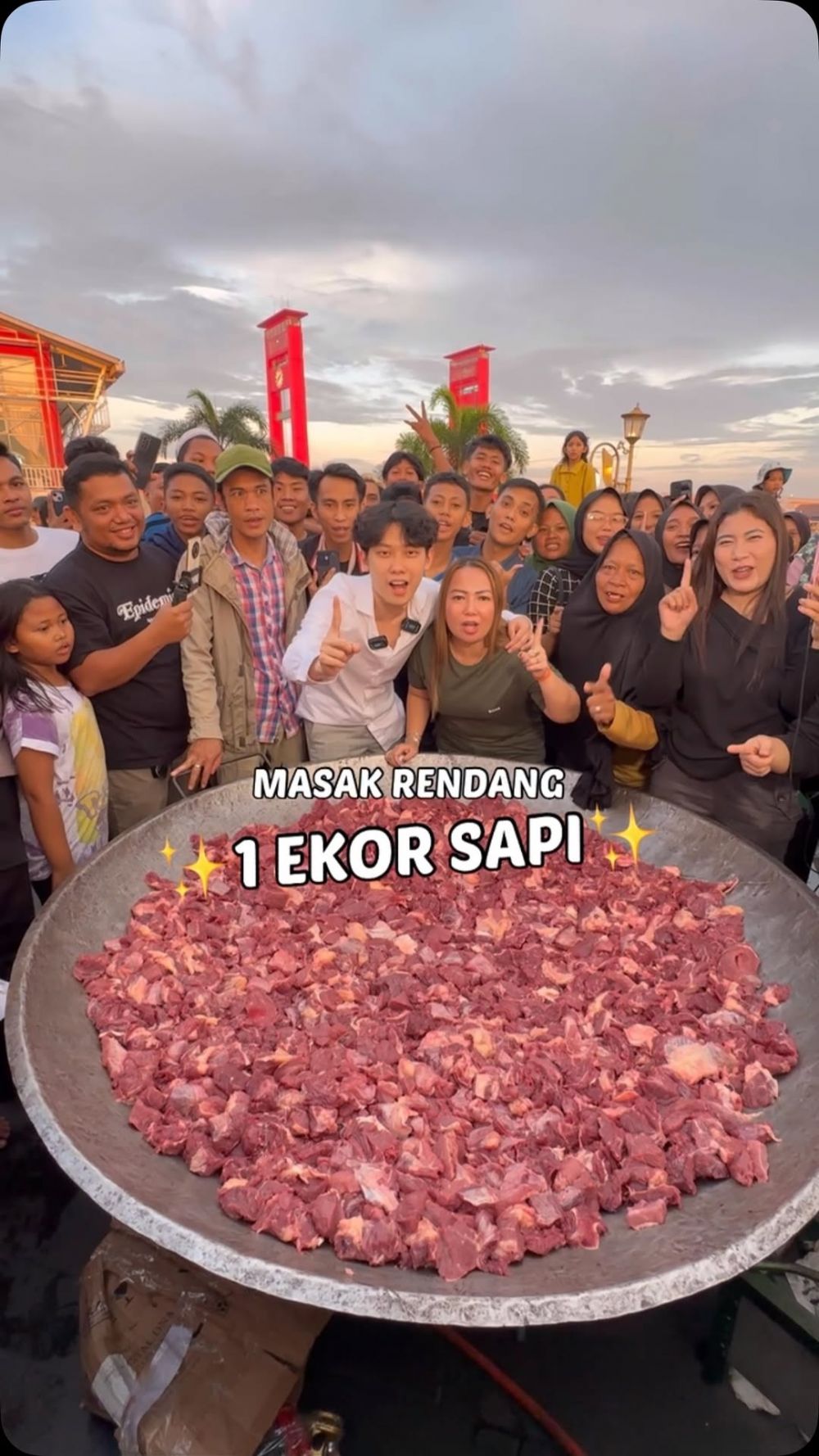 Sultan Palembang kutuk Willie Salim imbas konten rendang 200kg, minta lakukan ini buat tebus kesalahan