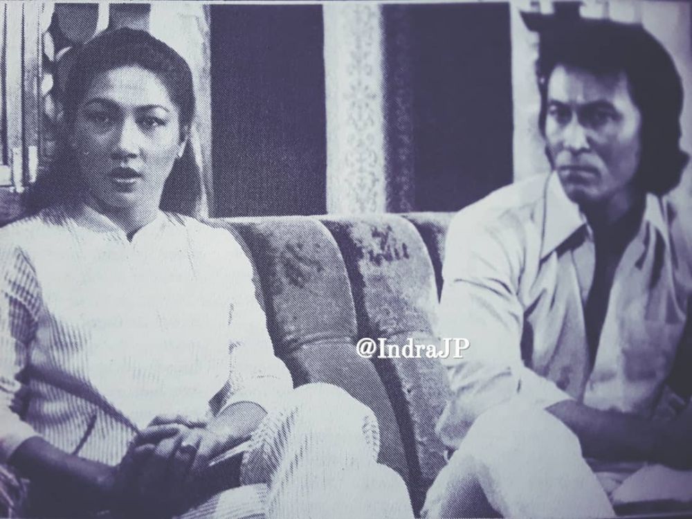 Dulu jadi idola di film Warkop DKI, wanita ini kini aktif momong cucu, ini 11 potret jadulnya