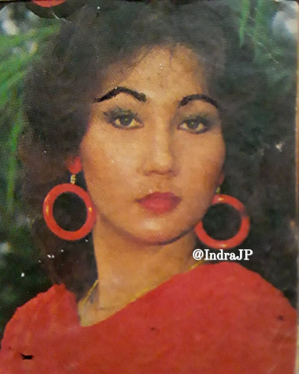 Dulu jadi idola di film Warkop DKI, wanita ini kini aktif momong cucu, ini 11 potret jadulnya