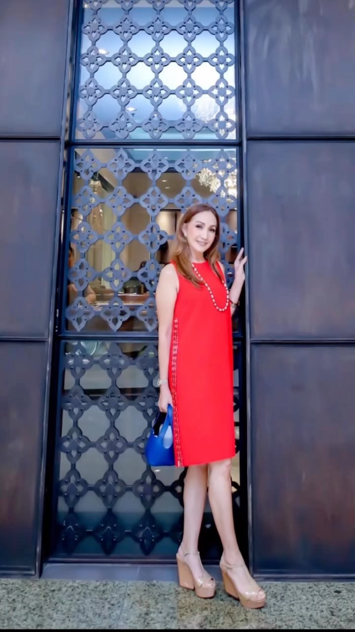 Gadis incaran Dono Warkop di ‘Gede Rasa’ ini penampilannya bak ABG di usia 65 tahun, intip potretnya