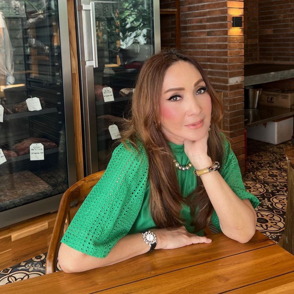 Gadis incaran Dono Warkop di ‘Gede Rasa’ ini penampilannya bak ABG di usia 65 tahun, intip potretnya