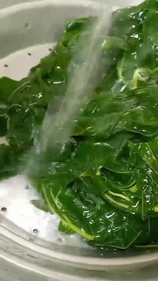 Cara mudah menghilangkan rasa pahit daun pepaya tanpa tanah liat