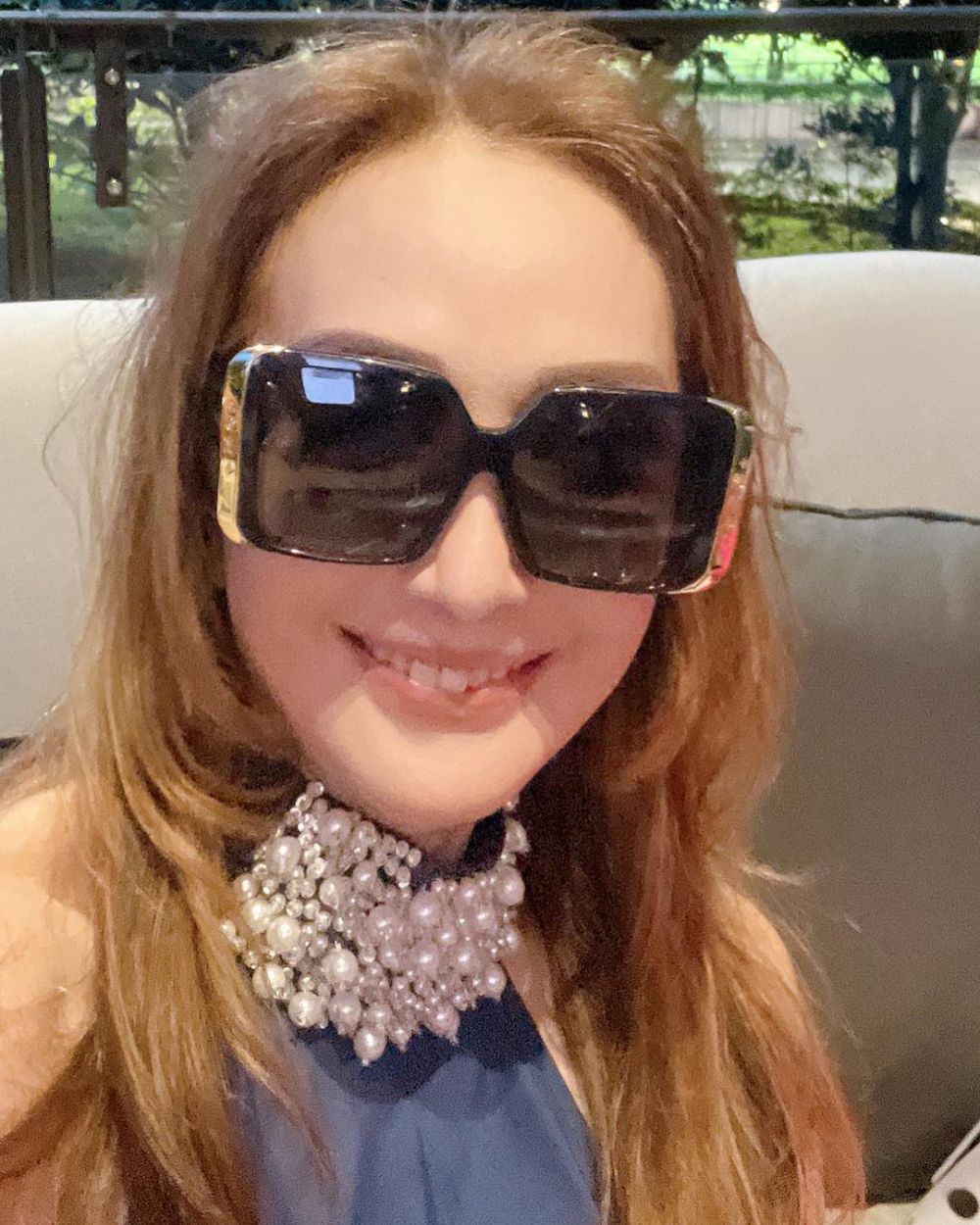 Adik Kasino di film Warkop DKI ini tetap body goals di usia 65 tahun, intip 11 potret terbarunya